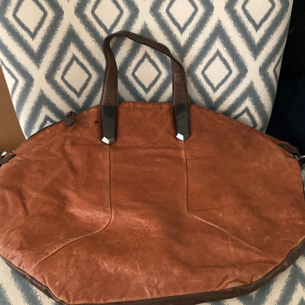 Brown Leather Bag 🌸‎